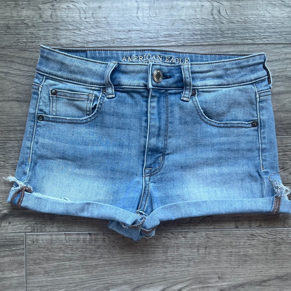 American Eagle Super Stretch Hi-Rise Women's Size 8 Denim Blue Jean Shorts